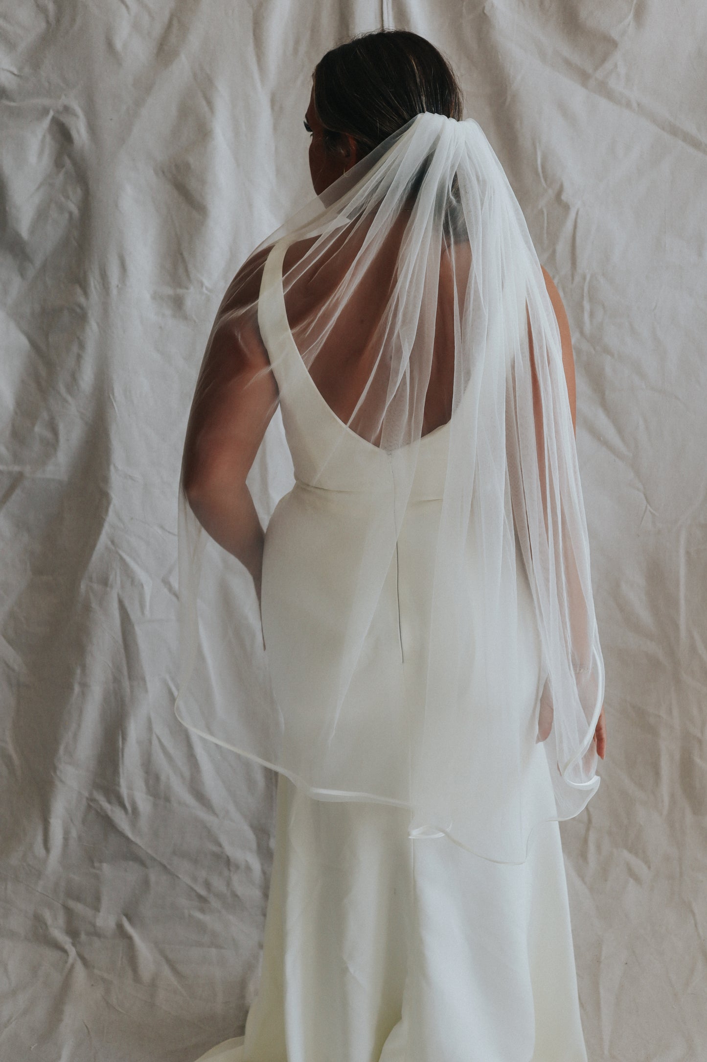 RIBBON EDGE VEILS